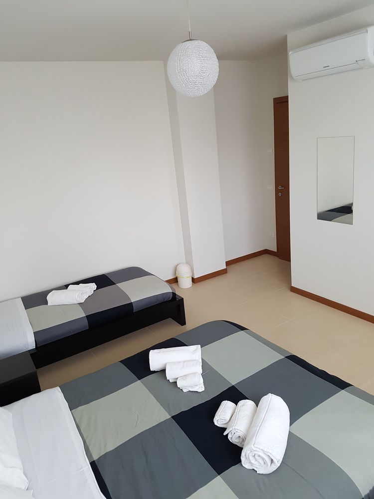 Bed & Breakfast Orio Easy Airport Azzano San Paolo Buitenkant foto